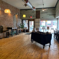 Photo taken at Alabaster Coffee Roaster &amp;amp; Tea Co. by Ben H. on 4/10/2021