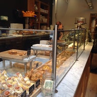 3/26/2014 tarihinde Michael S.ziyaretçi tarafından The Basque Bakery'de çekilen fotoğraf