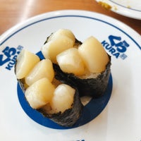 Photo taken at Kura Sushi by Taraco _. on 2/4/2022