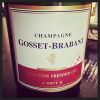 Das Foto wurde bei Champagne Gosset von Martino B. am 10/20/2013 aufgenommen