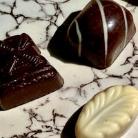 1/27/2024에 🐘 Maria Rani 🐘님이 Chocolaterie Stam - Omaha에서 찍은 사진