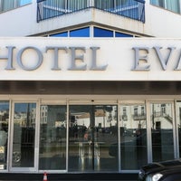 Foto scattata a Hotel Eva da Amy C. il 2/1/2013