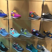 new balance store pittsburgh