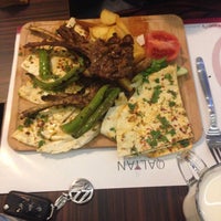 4/8/2015에 ᴡ K.님이 Qalyan İstanbul Nargile Cafe에서 찍은 사진