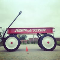 Photo taken at Radio Flyer by David A. on 8/28/2013