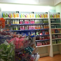 Photo taken at Bath &amp; Body Works by Erina S. on 2/19/2013
