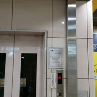 Photo taken at Yurakucho Line Tsukishima Station (Y21) by masaharu m. on 9/24/2017