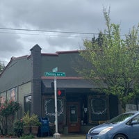 Photo taken at Windy City Pie by Bebe B. on 4/25/2021