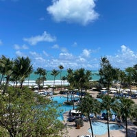 Foto tirada no(a) Wyndham Grand Rio Mar Beach Resort &amp;amp; Spa por schalliol em 4/1/2024