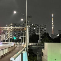 Photo taken at 船堀橋 by Jasper on 5/18/2023