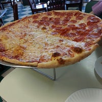 Das Foto wurde bei Brooklyn Pizza Co. von Marc T. am 3/5/2013 aufgenommen