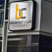 Foto tirada no(a) Breakfast Club por James T. em 3/6/2022