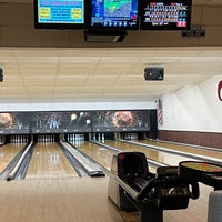 Foto tirada no(a) Cordova Lanes Bowling Center por Denise H. em 3/27/2021