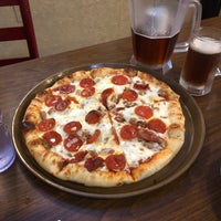 7/19/2020 tarihinde Denise H.ziyaretçi tarafından Georgio&amp;#39;s Pizza'de çekilen fotoğraf