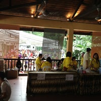 Photo taken at Pavilion By The Lake @ S&amp;#39;pore Zoo by Gordon T. on 12/23/2012