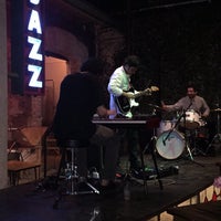 Photo prise au Jazzatlán par Al N. le9/25/2016