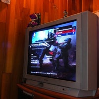 Photo taken at Jugando xbox by Miguel J. on 9/25/2012