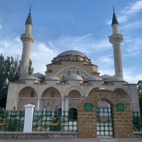 Photo taken at Мечеть Джума Хан Джами by pvv on 9/3/2020