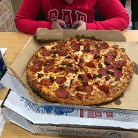 Photo taken at Domino&amp;#39;s Pizza by Renzo on 11/25/2016