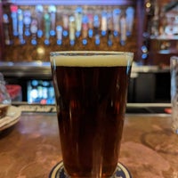 Photo taken at Flying Saucer Draught Emporium by Robert W. on 12/16/2022