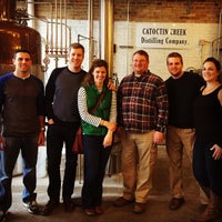 Foto tomada en Catoctin Creek Distilling Company  por Elizabeth W. el 1/25/2015