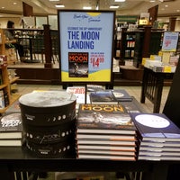 Barnes Noble 27 Tips From 1422 Visitors