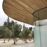 Photo taken at Apple Park Visitor Center by Alden C. on 9/20/2017