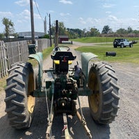 Photo taken at Shady Brook Farm by Victor R. on 8/6/2023