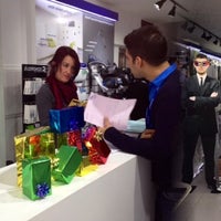 12/13/2013에 Deniz Yaylak 📽님이 Çağdaş Holding Samsung Digital Plaza에서 찍은 사진