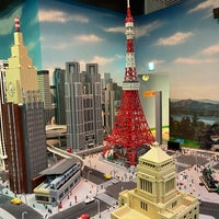 Photo taken at LEGOLAND Discovery Center Tokyo by tjun on 12/31/2022