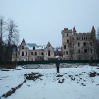 Photo taken at Усадьба Храповицкого by Дарья М. on 1/7/2020