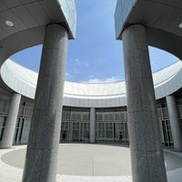 Photo taken at Hiroshima City Museum of Contemporary Art by estmontagne on 4/16/2023