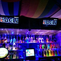 Foto tirada no(a) Eagle Bar por Jack em 8/20/2015