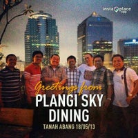 Photo taken at Plaza Semanggi Sky Dining by Dwi Hendro S. on 5/18/2013