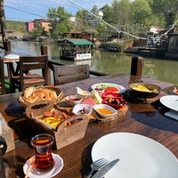 Photo taken at Ağva Paradise Otel &amp;amp; Restaurant by Gizem K.💫 on 5/1/2023