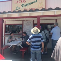 Foto scattata a Tacos La Potranca De Jalisco da Tyler il 7/21/2019