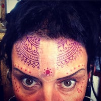 3/30/2015에 Apogee Body Piercing님이 Guru Tattoo에서 찍은 사진