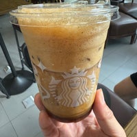 Photo taken at Starbucks by Jaykay C. on 11/26/2023