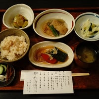 やお屋のニかい Japanese Restaurant