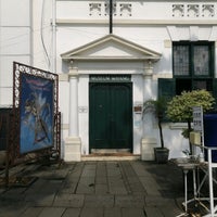 Photo taken at Museum Wayang by Prihandaru P. on 4/11/2022