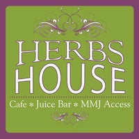 รูปภาพถ่ายที่ Herbs House - RECREATIONAL MARIJUANA STORE โดย Darby D. เมื่อ 9/22/2013