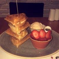 Photo taken at Wafflemeister by J on 7/9/2018