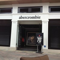abercrombie and fitch santa anita