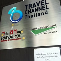 Photo taken at True Travel Channel Thailand Studio (True ช่อง73) by Tanarat T. on 8/27/2013