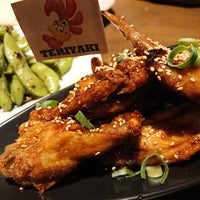 Photo taken at azabu Buffalo Wings by sonk on 4/14/2018