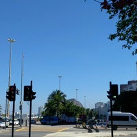 Photo taken at Avenida Atlântica by Jesus D. on 8/26/2016