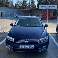 Photo taken at Volkswagen Gümüş Otomotiv by Closer on 12/9/2021