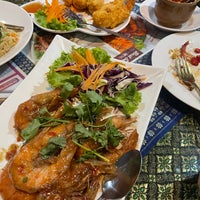Photo taken at Usman Thai Muslim Food (อุสมาน) by RA ✨ on 9/5/2023