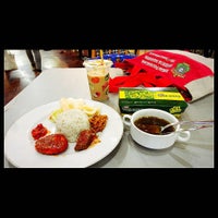 Review Mal Panakkukang Food Court