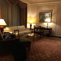Das Foto wurde bei JW Marriott Hotel von Helmy I. am 12/11/2015 aufgenommen